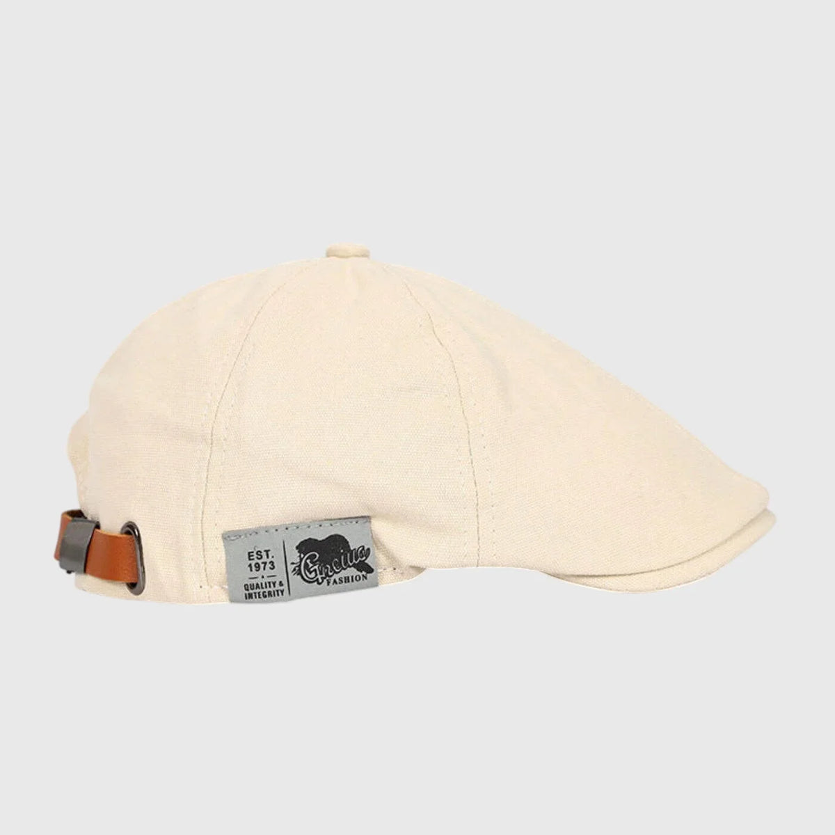 Women's classic French-style beret with structured fit – Beige