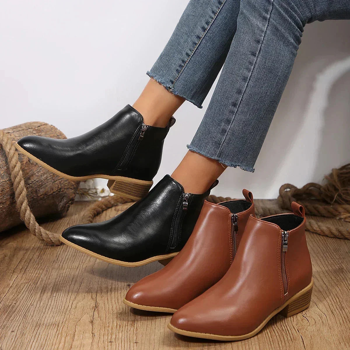 Women's cushioned ankle boots with block heel and side zipper