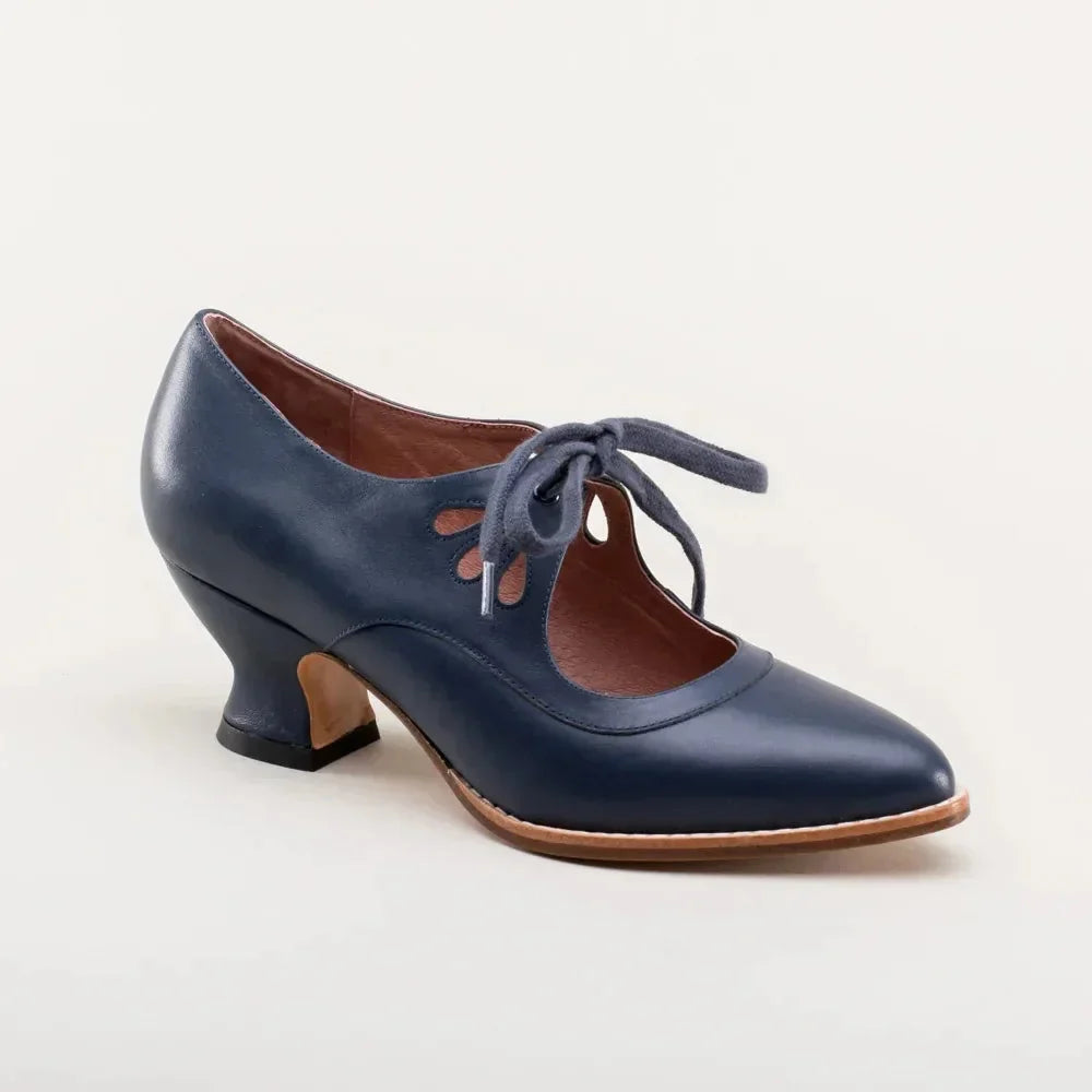 Women's leather Mary-Jane style pumps with cut-out lace-up ties
