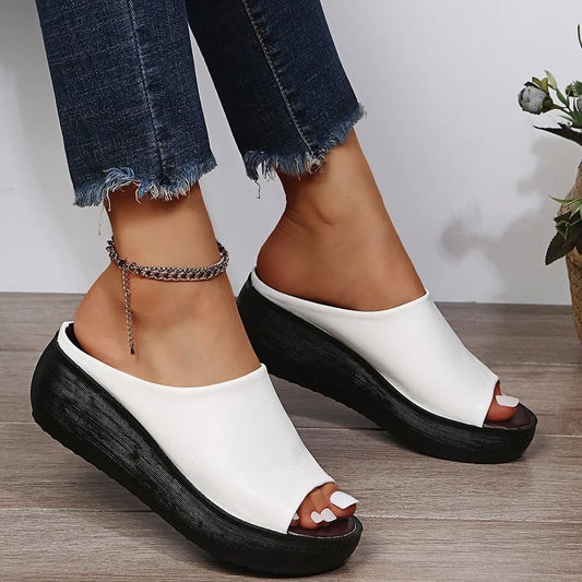 Women's cushioned open-toe platform slip-on sandals with wide strap – White