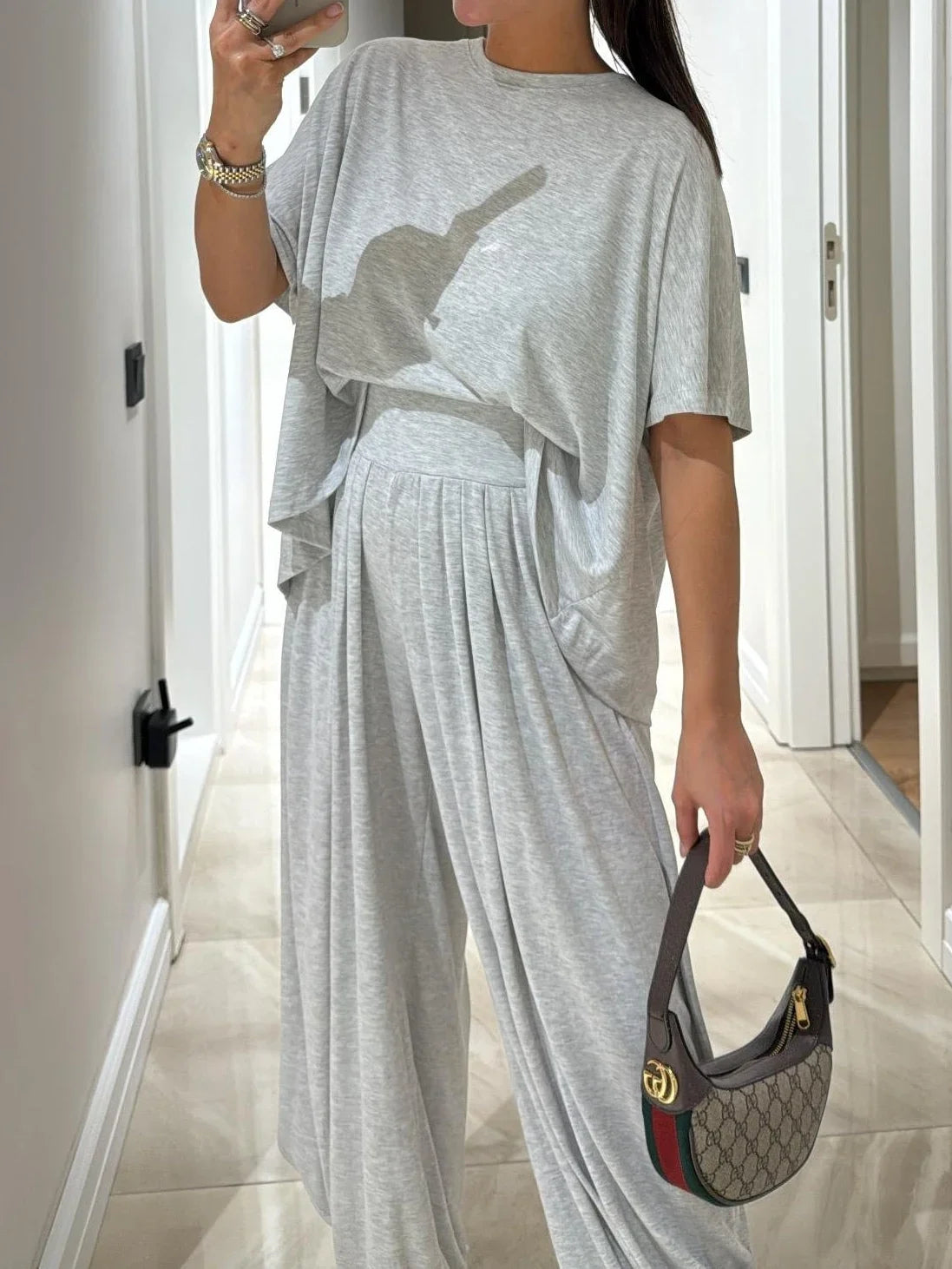 Women's jersey casual two-piece set with wide-leg pleated pants and a crewneck top