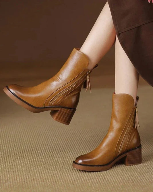 Women's leather ankle boots with side zipper and chunky block heel – Brown