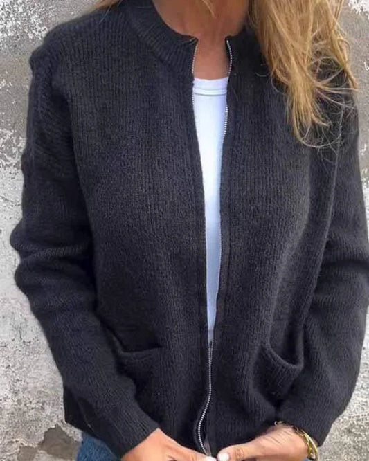 Women's long sleeve ribbed knit cardigan sweater with full-zip closure and pockets – Black