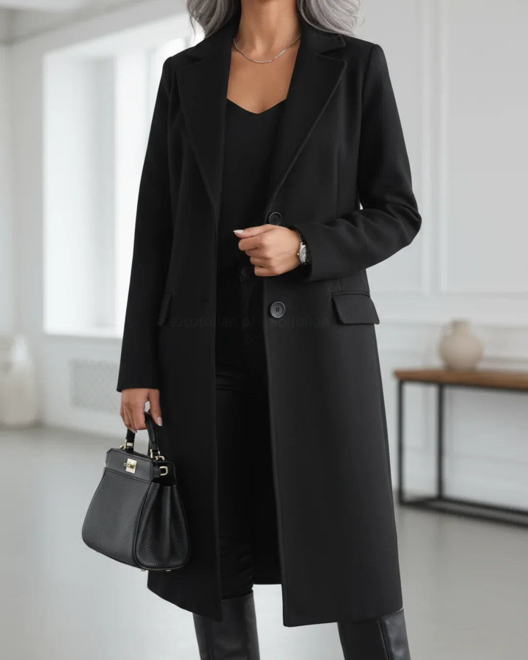 Women's long tailored wool coat with notched lapel and single-breasted front – Black