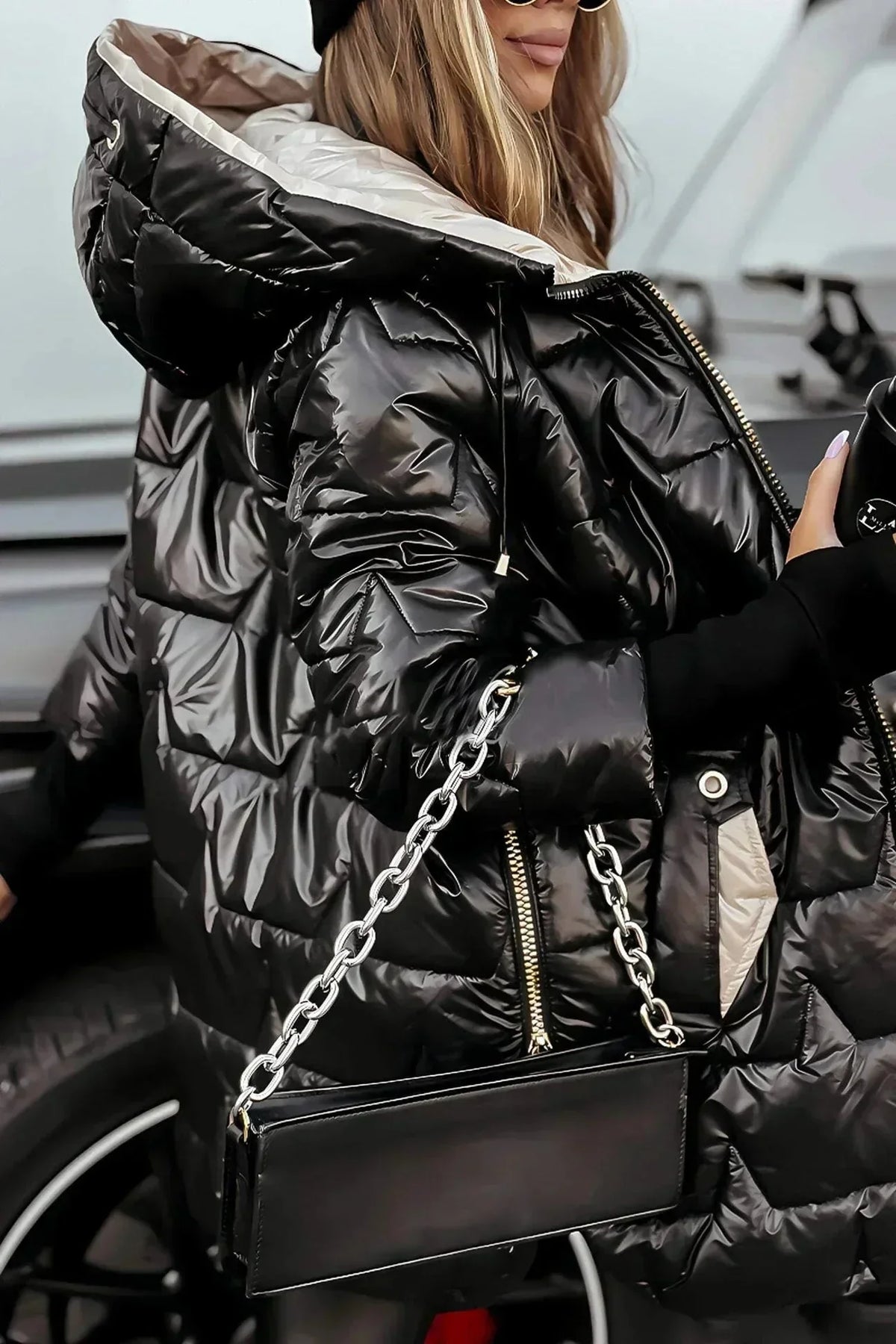 Women's quilted metallic hooded puffer jacket with full zip closure
