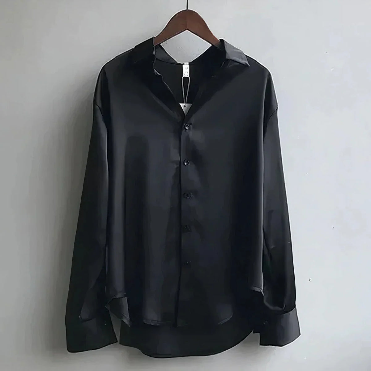Women's satin blouse with long-sleeve button-down collar – Black