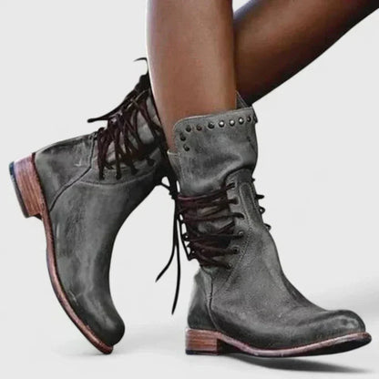 Women's leather knee-high boots with lace-up and studded cuff – Gray
