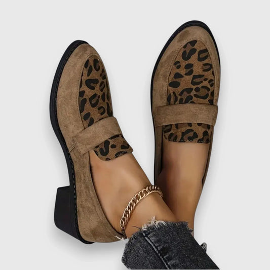 Women's leopard suede loafers with vamp strap – Brown