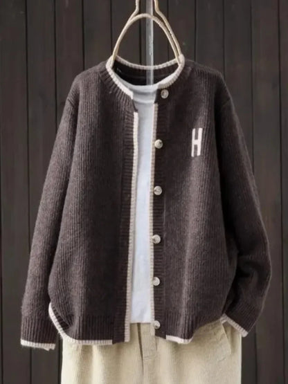 Women's ribbed knit button-down cardigan with crew neck – Dark Brown