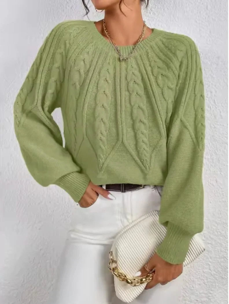 Women's cable knit crew neck sweater with cropped fit – Light Green