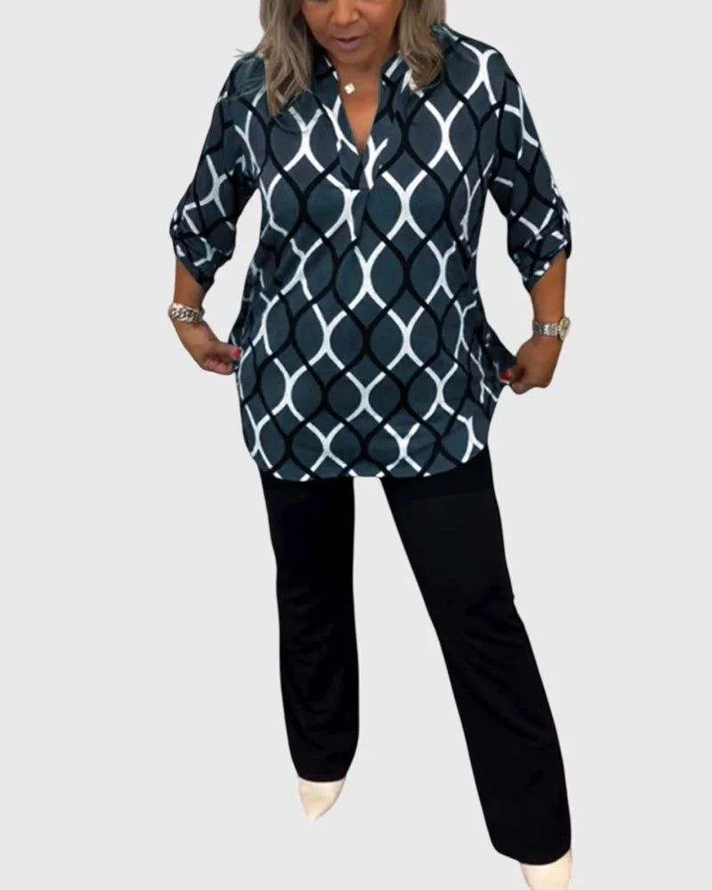 Women's button-front collared blouse with geometric chain pattern – Olive Green