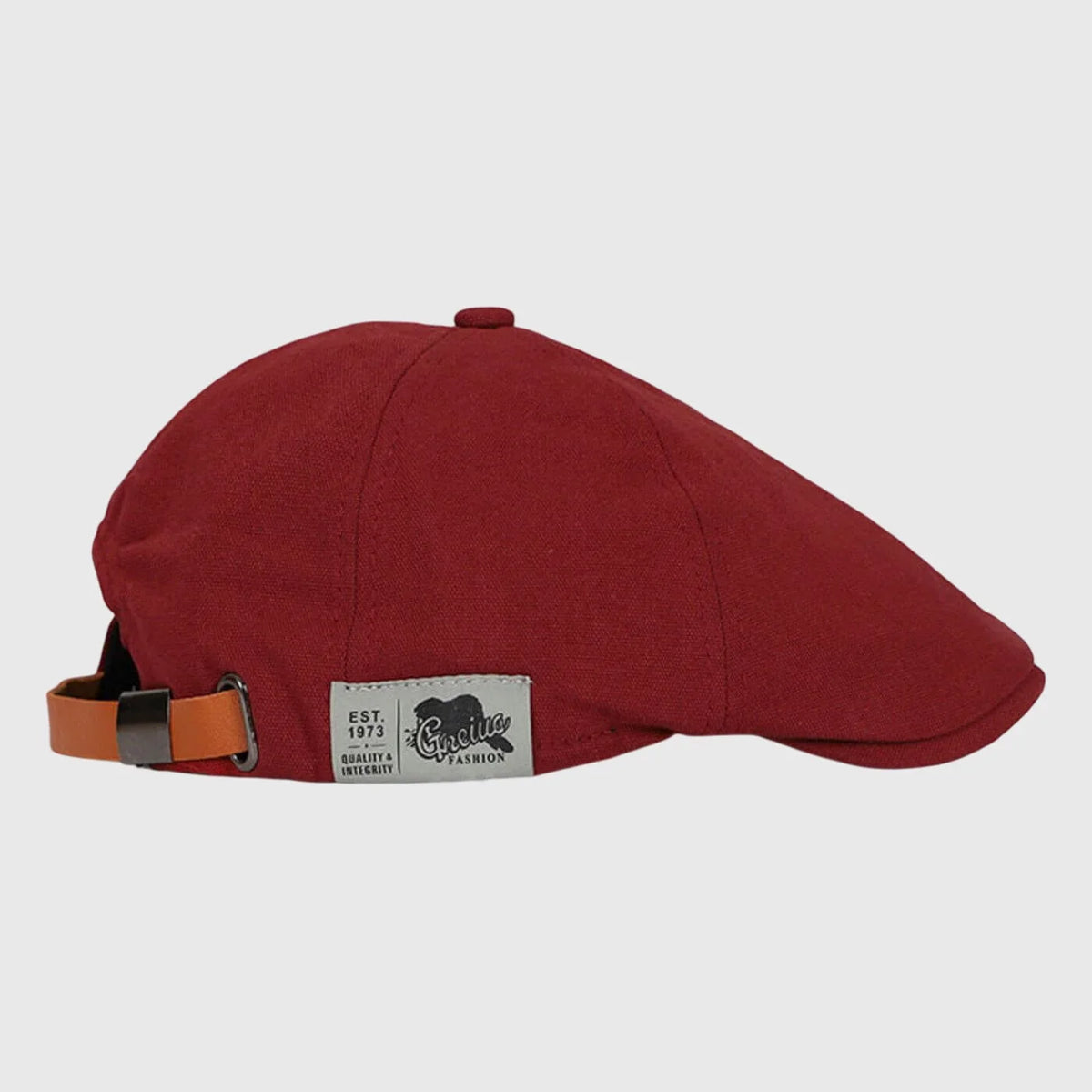 Women's classic French-style beret with structured fit – Red
