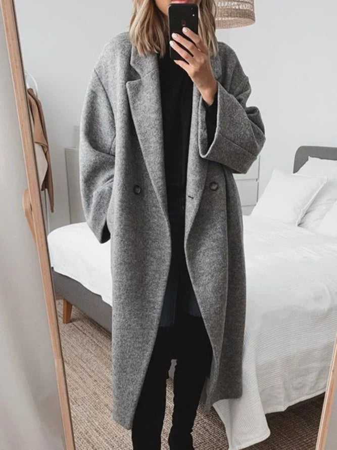Women's tailored overcoat with versatile styling – Grey