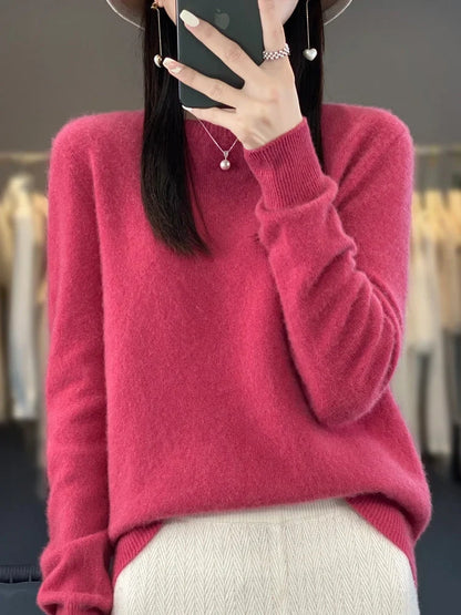 Women's knit crew neck jumper with fuzzy texture