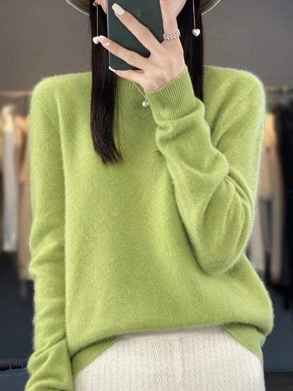 Women's knit crew neck jumper with fuzzy texture