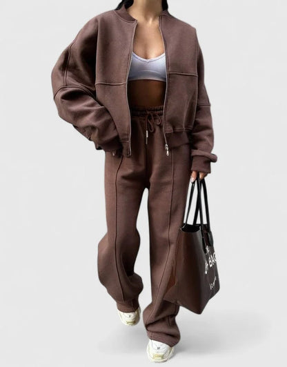 Women's cozy knit jumper and drawstring trouser set