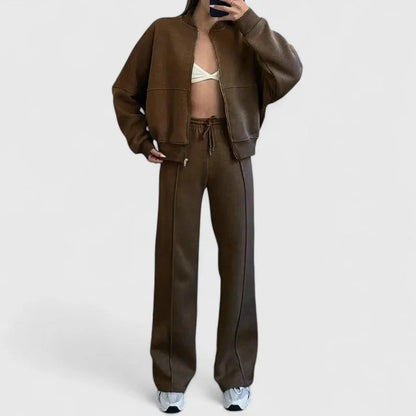 Women's cozy knit jumper and drawstring trouser set – Brown