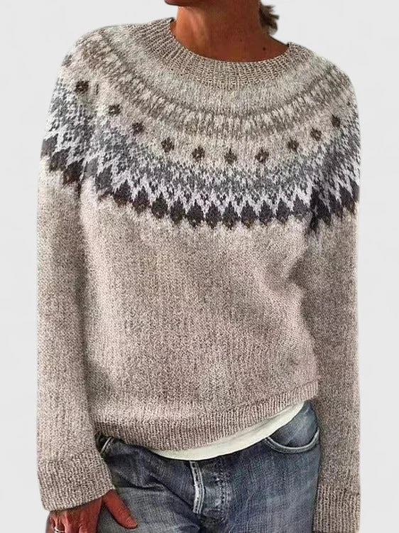 Women's fair isle knit crew neck jumper with patterned yoke – Beige
