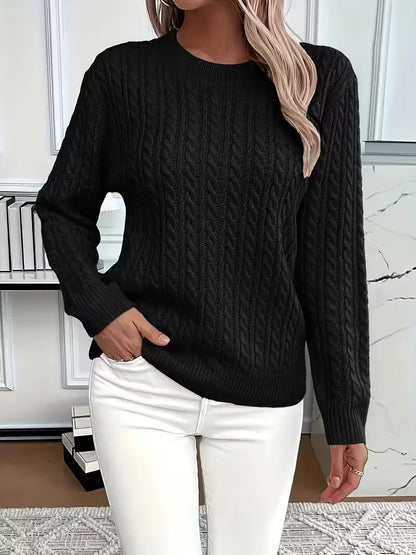 Women's cable knit crew neck jumper – Black