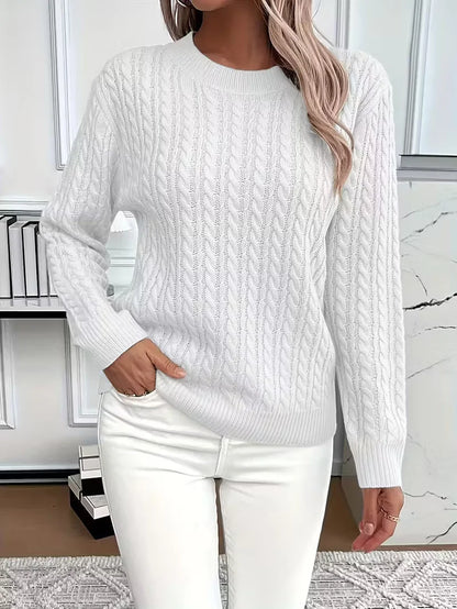 Women's cable knit crew neck jumper – White
