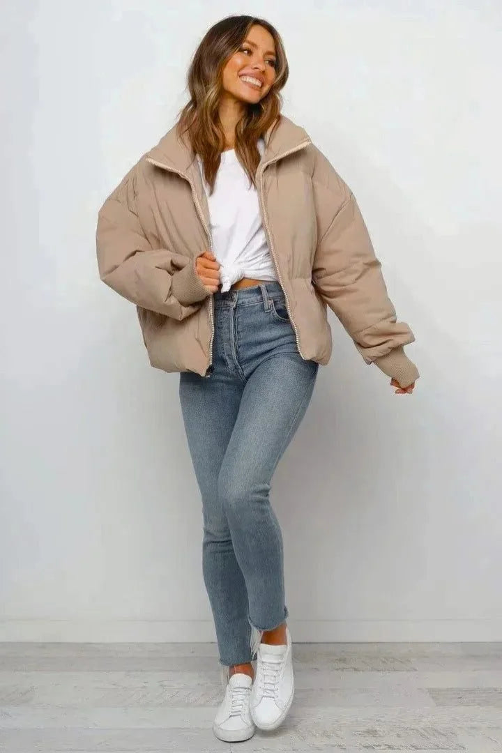 Women's cropped quilted puffer jacket with ribbed cuffs