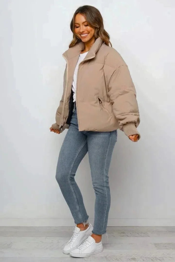 Women's cropped quilted puffer jacket with ribbed cuffs