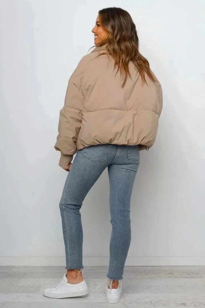 Women's cropped quilted puffer jacket with ribbed cuffs