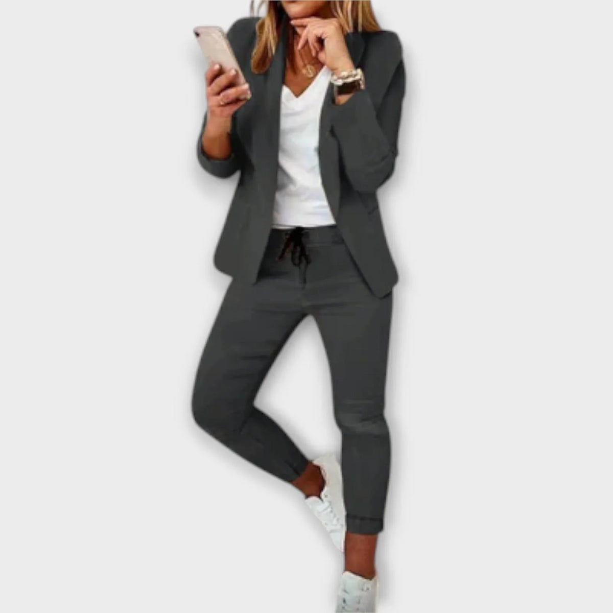 Women's tailored blazer set with matching trousers – Grey