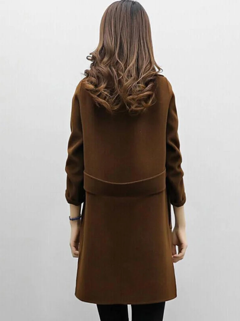 Women's double-breasted notch lapel wool coat with wide