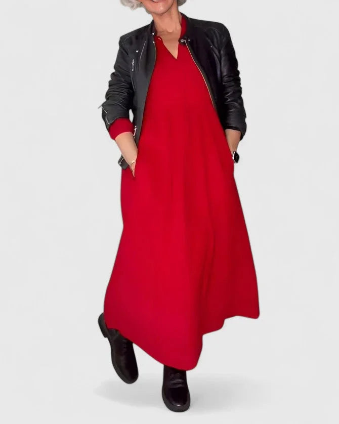 Women's knit V-neck maxi dress with side pockets