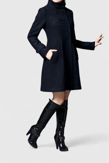 Women's double-breasted hood wool coat with pleated skirt