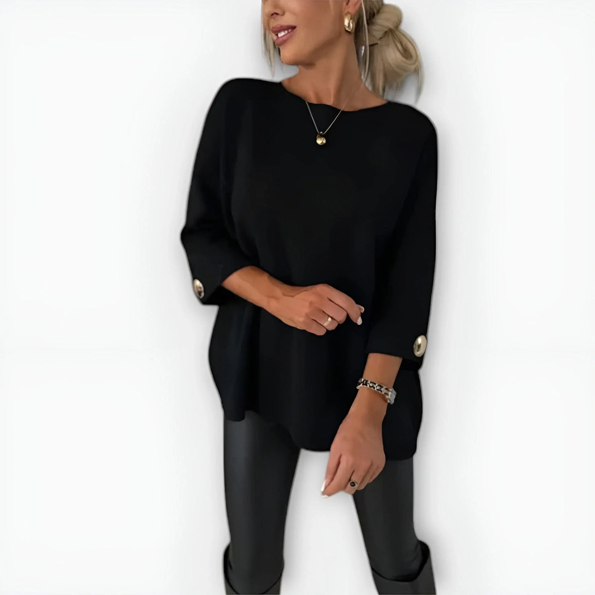 Women's knit crew neck jumper with wide cuffs with button – Black