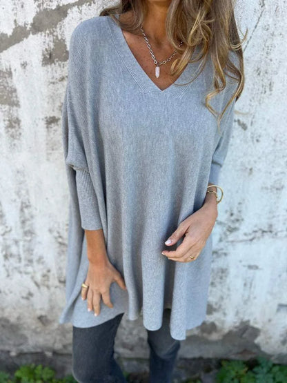 Women's knit V-neck jumper with oversized tunic fit – Grey