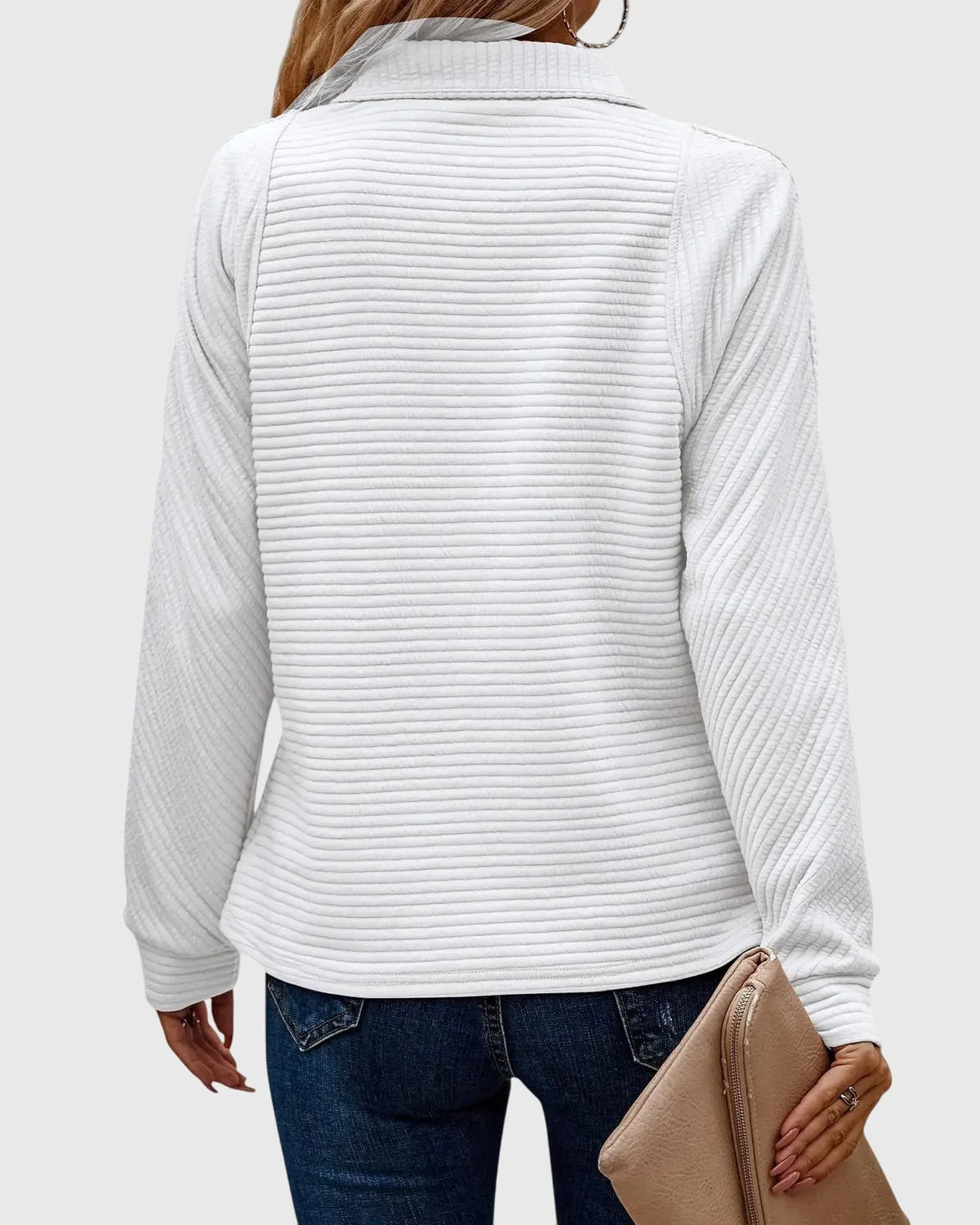 Women's V-neck knit jumper with zipper detail
