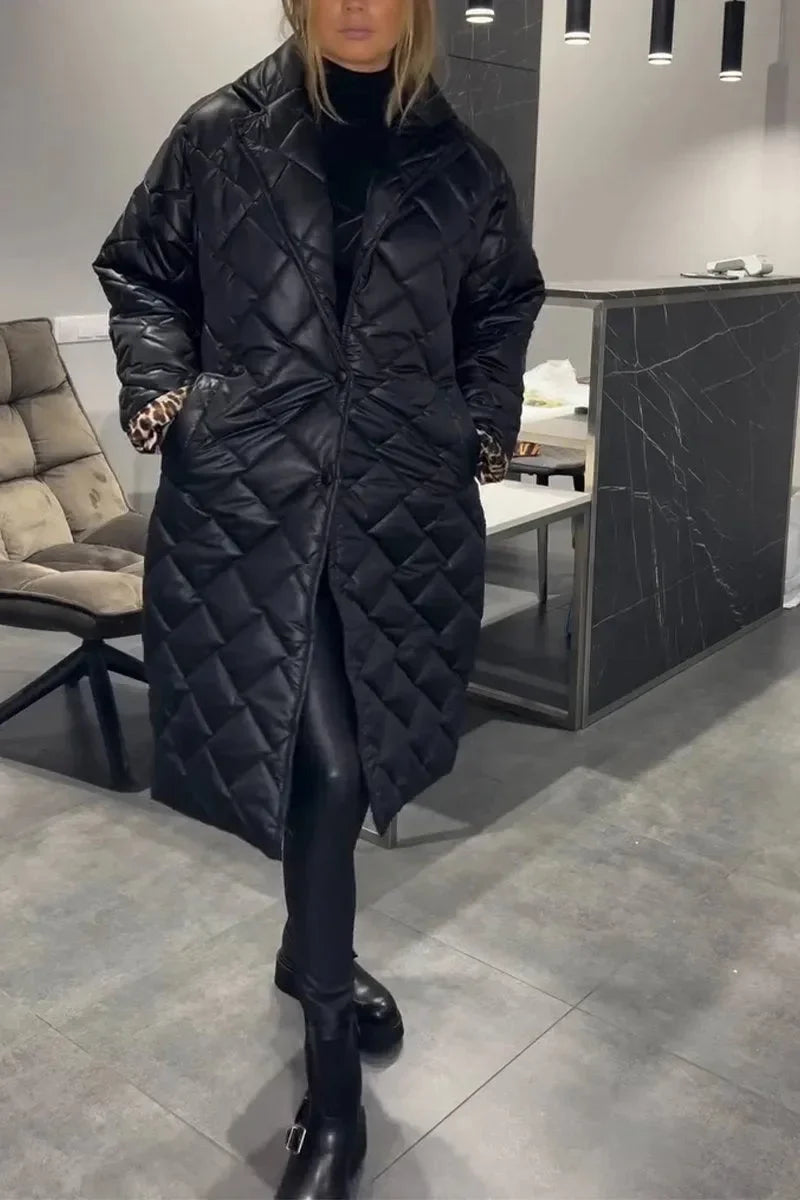 Women's reversible quilted coat with leopard-print lining