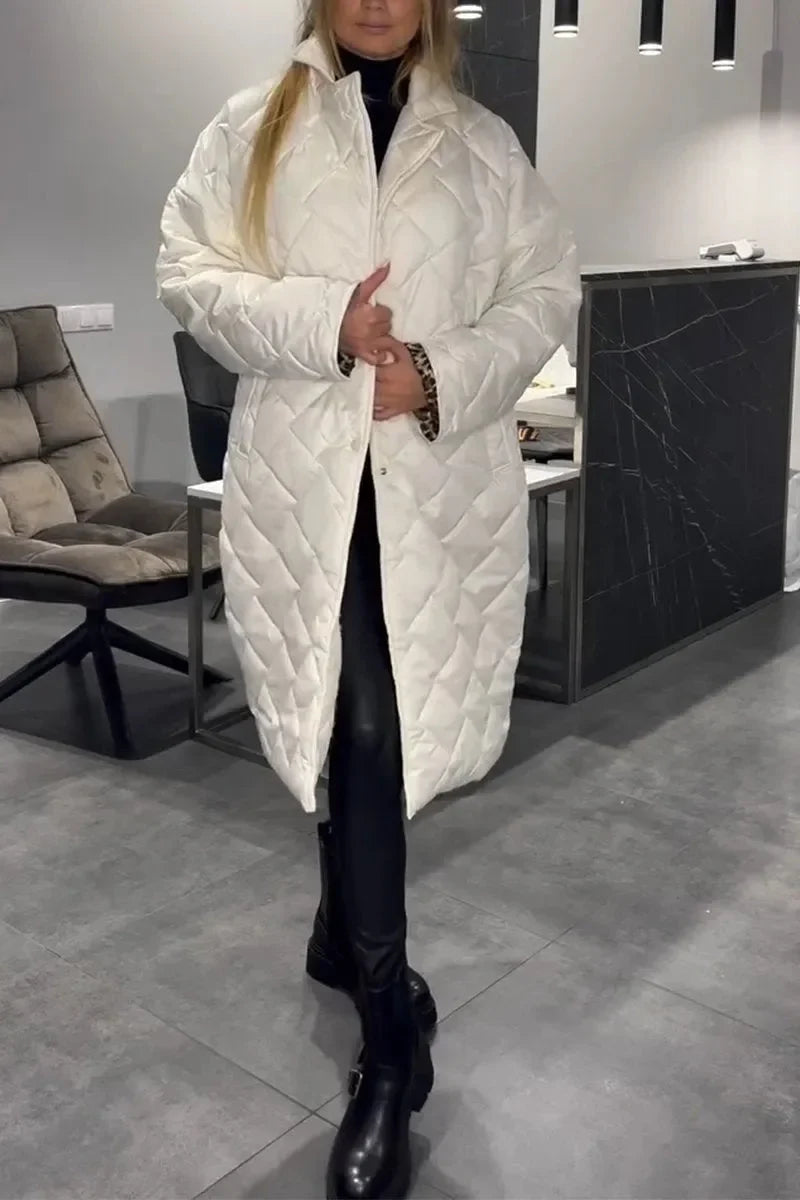 Women's reversible quilted coat with leopard-print lining – White