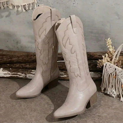 Women's embroidered cowgirl boots with block heel detail