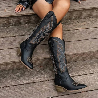 Women's embroidered cowgirl boots with block heel detail