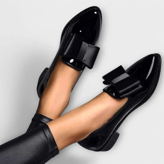 Women's faux leather loafers with bow detail – Black
