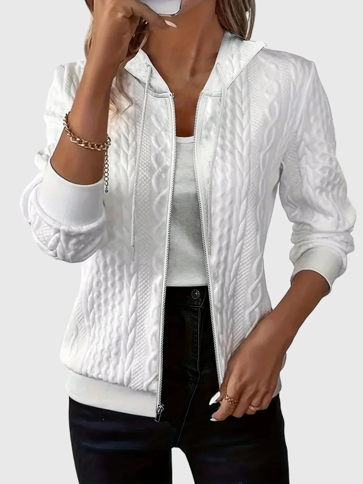 Women's zip-front fleece hoodie with relaxed fit – White