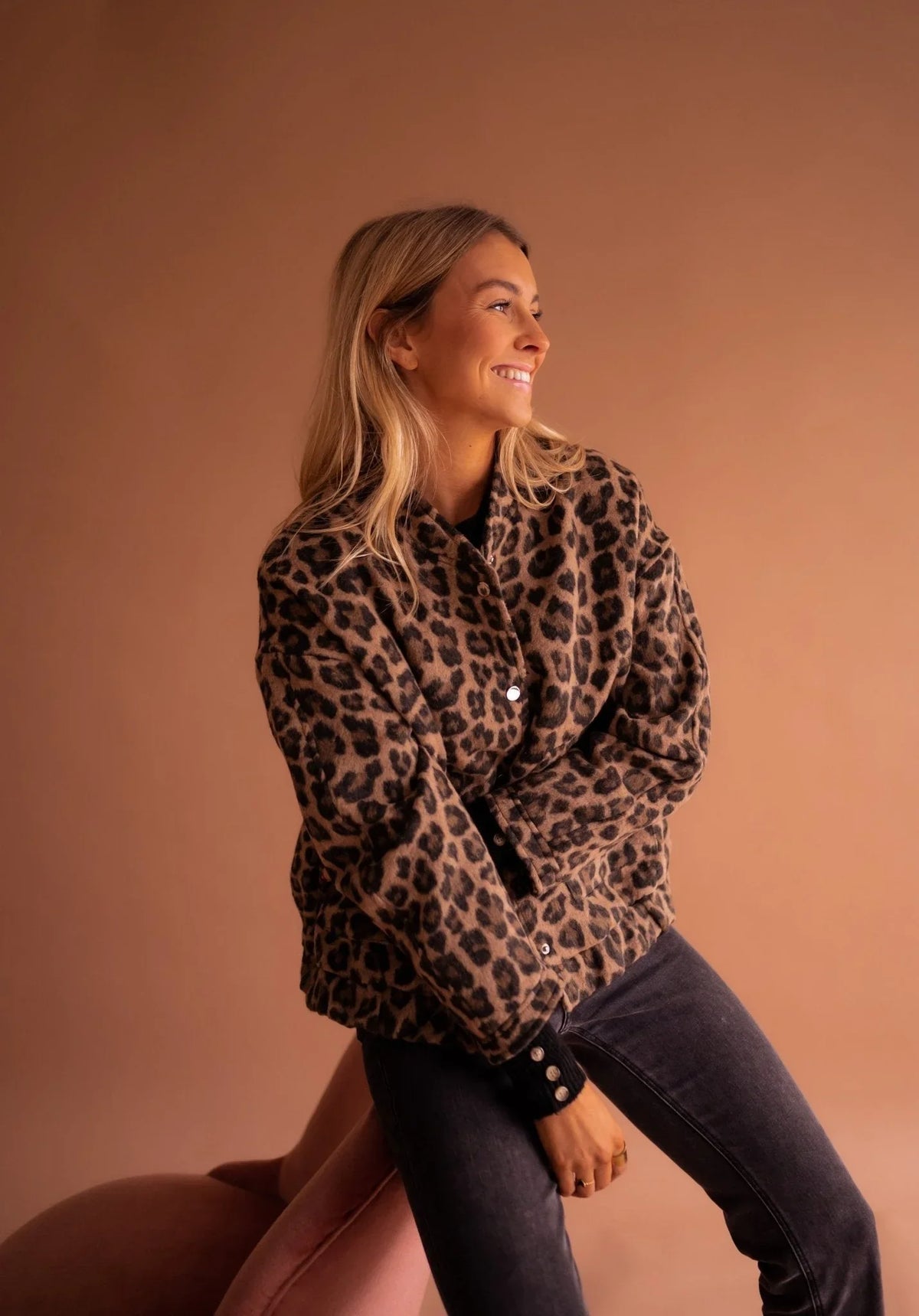 Women's oversized bomber jacket with leopard print – Leopard