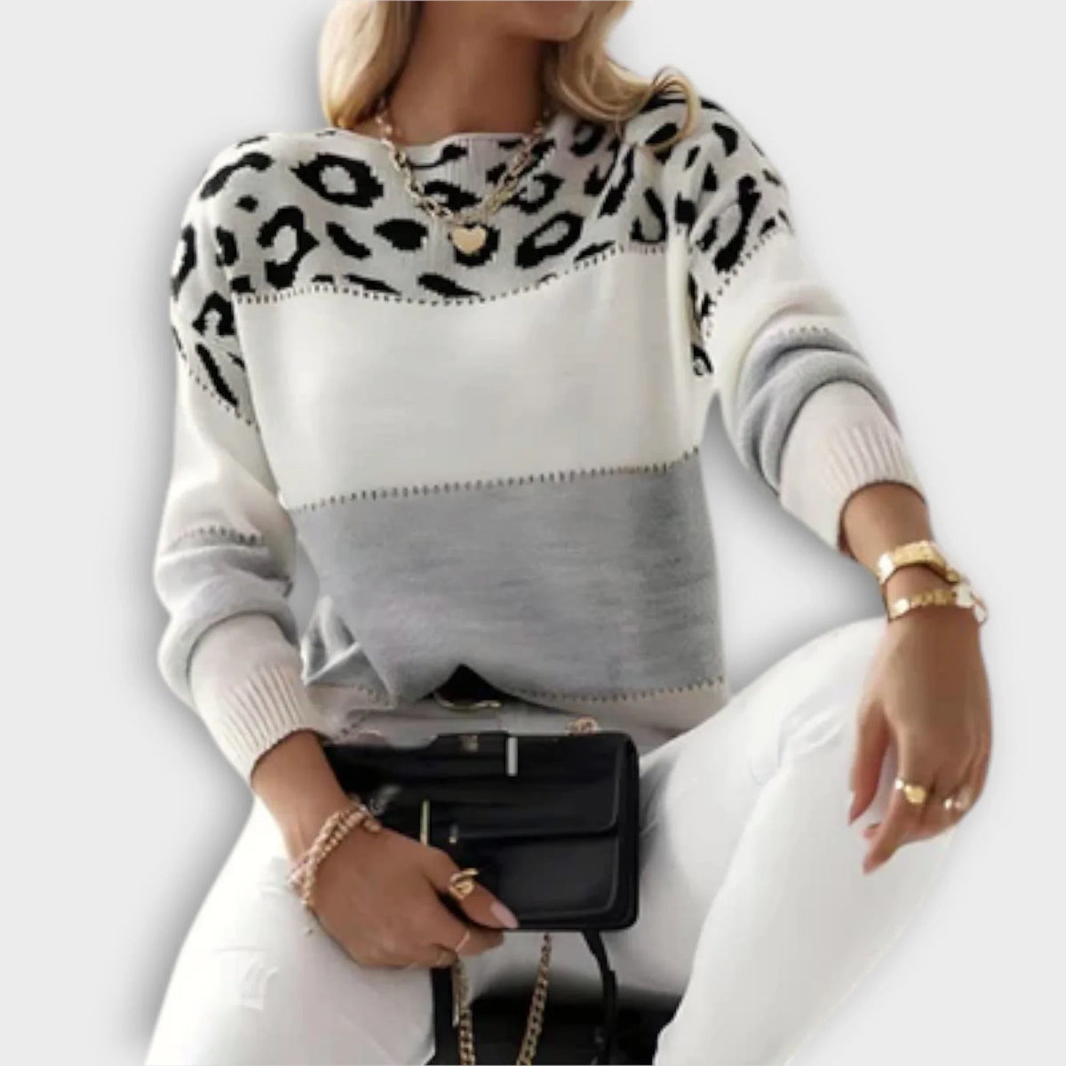 Women's crew neck sweater with leopard print yoke detail – Gray
