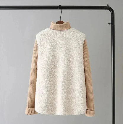 Women's lamb wool-blend fleece gilet with button-up front