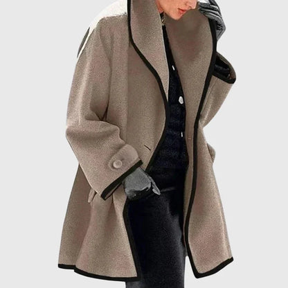 Women's buttoned fleece jacket with flattering silhouette – Brown