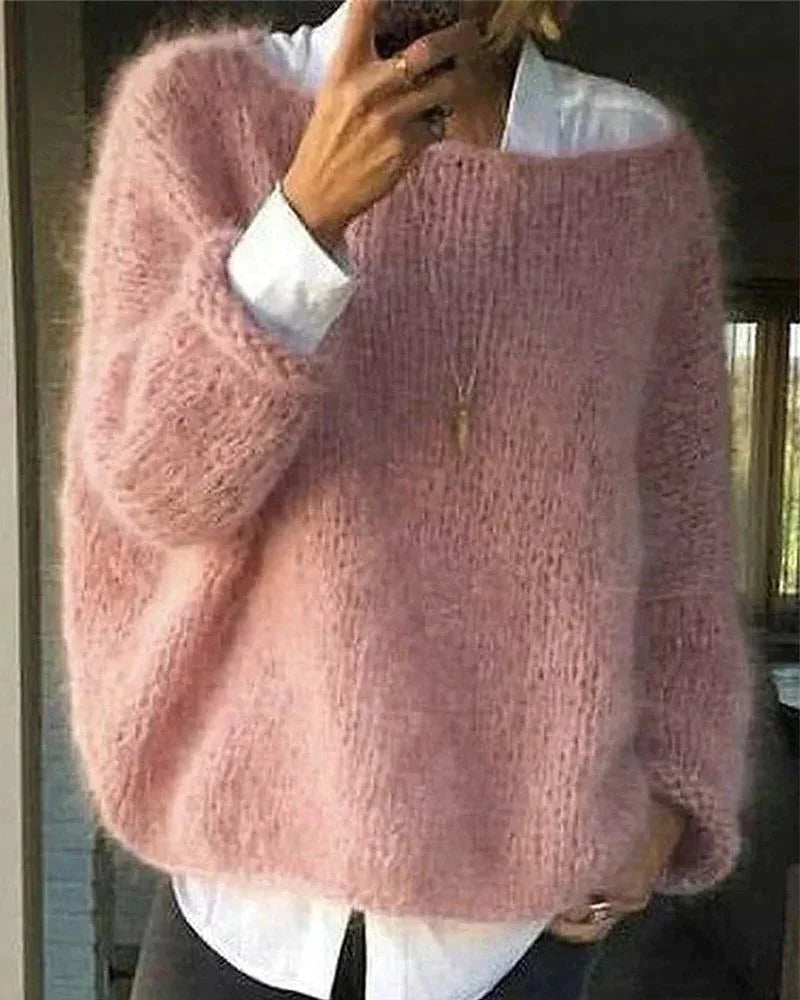 Women's mohair knit oversized sweater with contrast cuffs – Pink