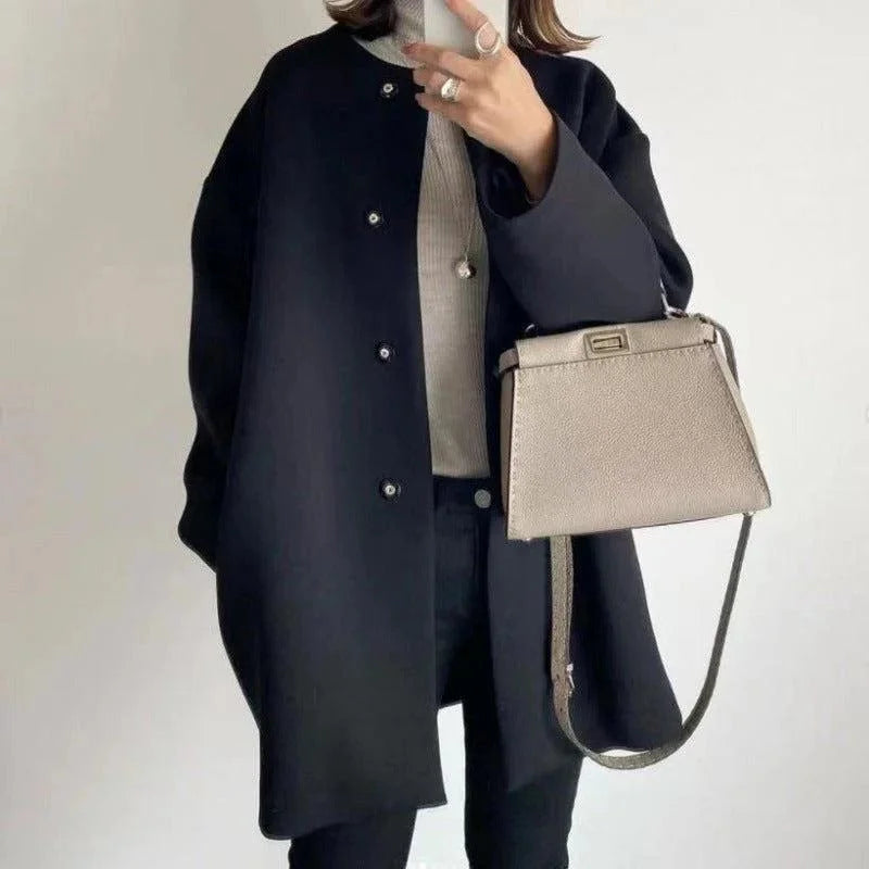 Women's relaxed-fit coat with flattering drape