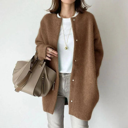 Women's relaxed-fit coat with flattering drape – Brown
