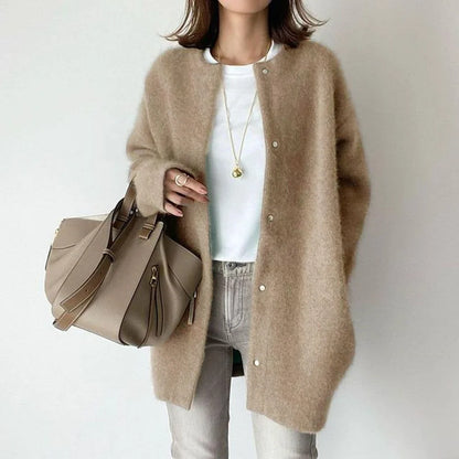 Women's relaxed-fit coat with flattering drape – Khaki