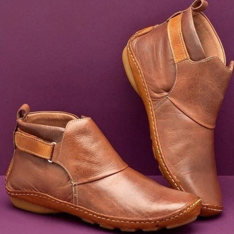 Women's cushioned ankle boots with supportive footbed – Brown