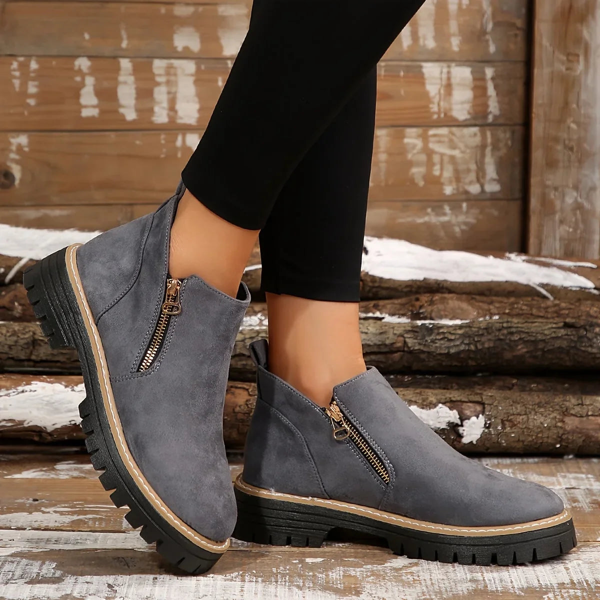 Women's leopard suede side zip ankle boots with chunky lug sole – Grey